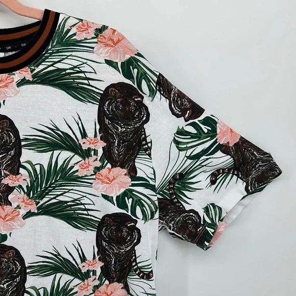 Sunrise Kingdom Tropical Green&Pink Tigger Short Sleeve Tee - Picture 3 of 11